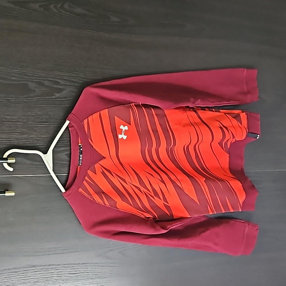 Under Armour Youth Sweatshirt L